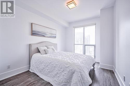 1913 - 300 Front Street W, Toronto (Waterfront Communities), ON - Indoor Photo Showing Bedroom