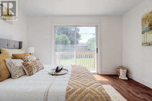 48 Rowallan Drive, Toronto (West Hill), ON - Indoor Photo Showing Bedroom