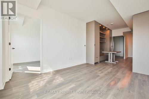 4404 - 55 Charles Street E, Toronto, ON - Indoor Photo Showing Other Room