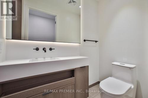 4404 - 55 Charles Street E, Toronto, ON - Indoor Photo Showing Bathroom