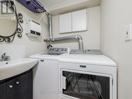 4 - 1660 John Street, Markham (Bayview Fairway-Bayview Country Club Estates), ON - Indoor Photo Showing Laundry Room