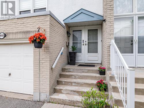 4 - 1660 John Street, Markham (Bayview Fairway-Bayview Country Club Estates), ON - Outdoor