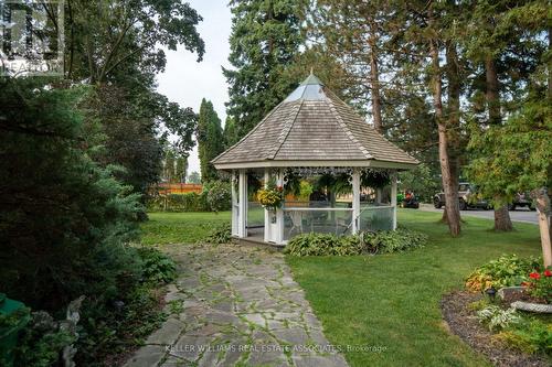 1488 Old School Road, Caledon, ON - Outdoor With Backyard