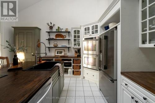 1488 Old School Road, Caledon, ON - Indoor Photo Showing Kitchen