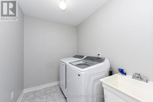 53 Everingham Circle, Brampton (Sandringham-Wellington), ON - Indoor Photo Showing Laundry Room