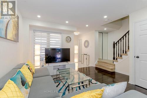 56 Summerdale Crescent, Brampton, ON - Indoor Photo Showing Living Room