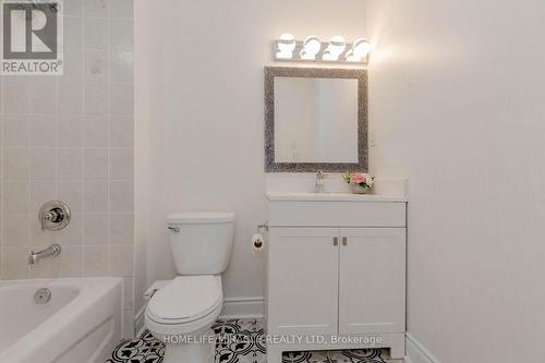 56 Summerdale Crescent, Brampton, ON - Indoor Photo Showing Bathroom