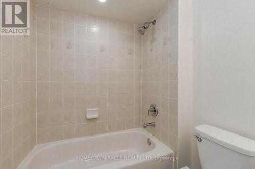 56 Summerdale Crescent, Brampton, ON - Indoor Photo Showing Bathroom