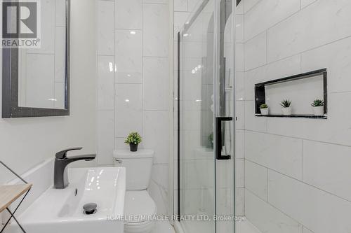 56 Summerdale Crescent, Brampton, ON - Indoor Photo Showing Bathroom