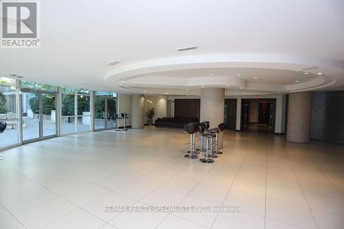 1705 - 220 Burnhamthorpe Road, Mississauga (City Centre), ON - Indoor Photo Showing Other Room