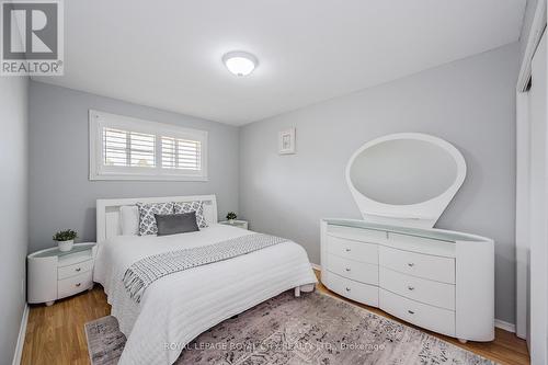 17 Ryan Avenue, Guelph, ON - Indoor Photo Showing Bedroom