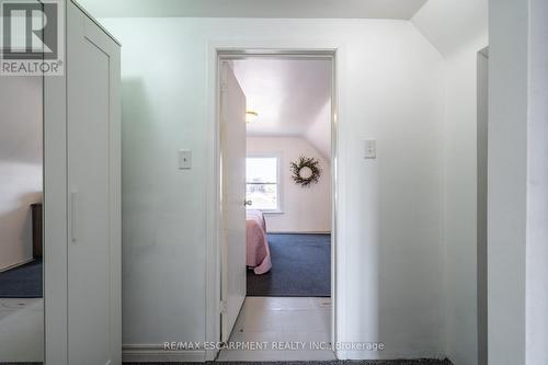 30 Bristol Street, Hamilton, ON - Indoor Photo Showing Other Room