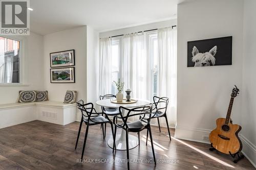 30 Bristol Street, Hamilton, ON - Indoor Photo Showing Dining Room