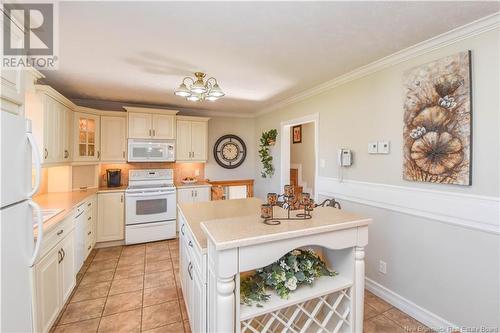 996 Saint-Joseph Boulevard, Saint-Léolin, NB - Indoor Photo Showing Kitchen