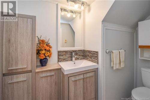 996 Saint-Joseph Boulevard, Saint-Léolin, NB - Indoor Photo Showing Bathroom