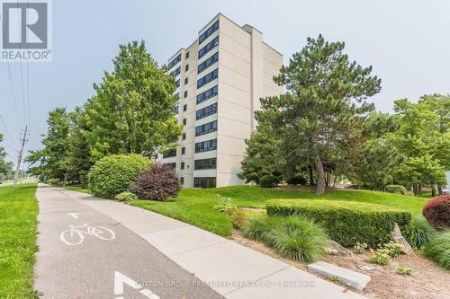 305-600 Grenfell Drive, London, ON - Outdoor