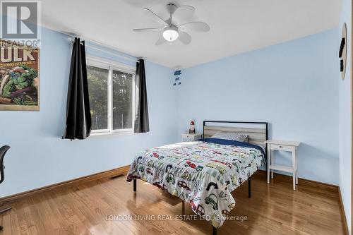 72 Lynngate Court, London, ON - Indoor Photo Showing Bedroom