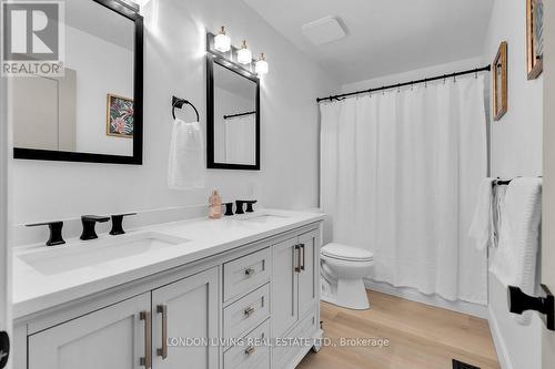 72 Lynngate Court, London, ON - Indoor Photo Showing Bathroom