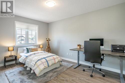 1485 Riverbend Road, London, ON - Indoor Photo Showing Bedroom