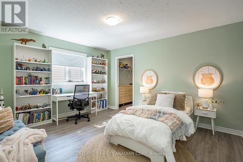 1485 Riverbend Road, London, ON - Indoor Photo Showing Bedroom