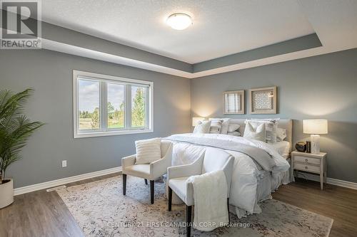 1485 Riverbend Road, London, ON - Indoor Photo Showing Bedroom