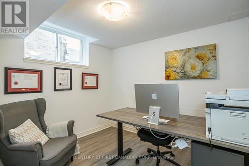 1485 Riverbend Road, London, ON - Indoor Photo Showing Office