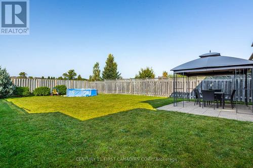 1485 Riverbend Road, London, ON - Outdoor With Backyard