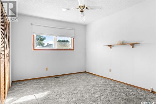 1106 Hastings Street, Moose Jaw, SK - Indoor Photo Showing Other Room