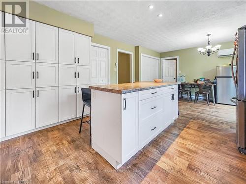 3162 Bruce Road 15, Kincardine, ON - Indoor Photo Showing Kitchen