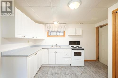 5 Deane Street, Kawartha Lakes (Omemee), ON - Indoor Photo Showing Kitchen