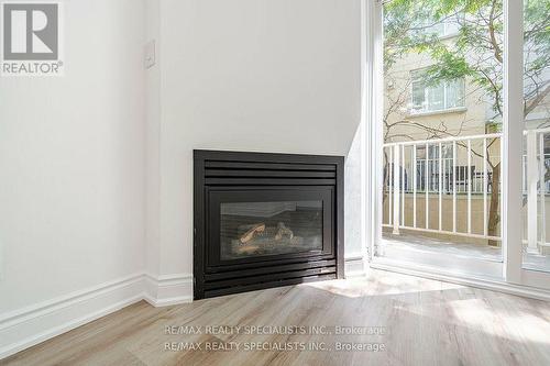 662 - 38 Stadium Road, Toronto, ON - Indoor Photo Showing Living Room With Fireplace