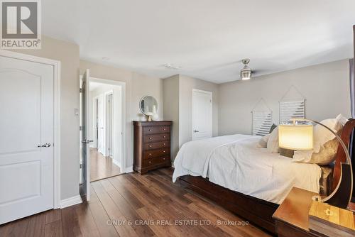 102 Ferris Square, Clarington, ON - Indoor Photo Showing Bedroom