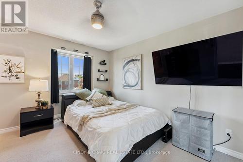 102 Ferris Square, Clarington, ON - Indoor Photo Showing Bedroom