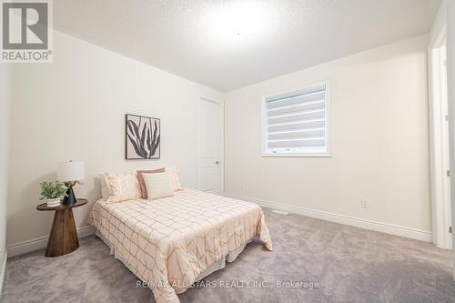 48 Joiner Circle, Whitchurch-Stouffville (Ballantrae), ON - Indoor Photo Showing Bedroom