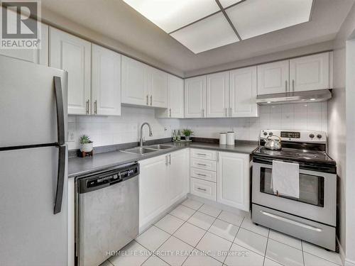 602 - 135 Hillcrest Avenue, Mississauga, ON - Indoor Photo Showing Kitchen With Stainless Steel Kitchen With Double Sink