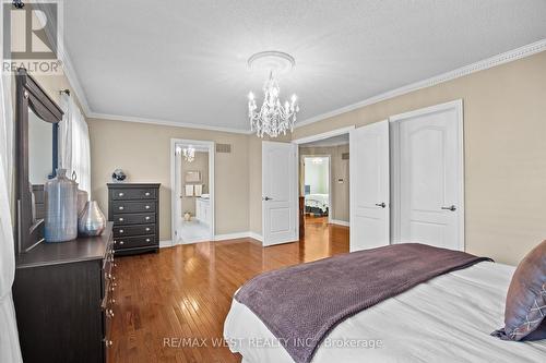 17 Hawkridge Trail, Brampton, ON - Indoor Photo Showing Bedroom