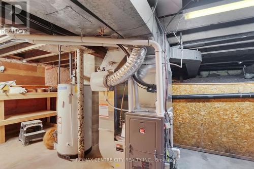 111 Chesley Avenue, London, ON - Indoor Photo Showing Basement