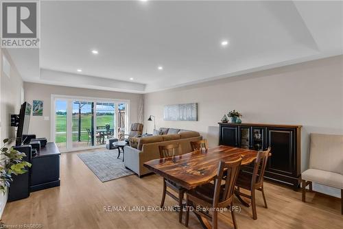 34 - 46 Fairway Lane, Saugeen Shores, ON - Indoor Photo Showing Living Room