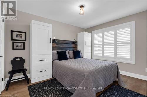 34 - 46 Fairway Lane, Saugeen Shores, ON - Indoor Photo Showing Bedroom