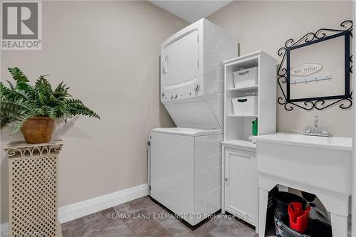 34 - 46 Fairway Lane, Saugeen Shores, ON - Indoor Photo Showing Laundry Room