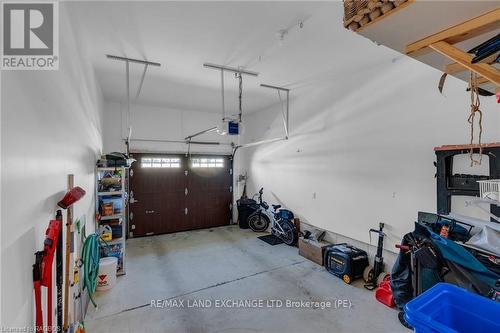 34 - 46 Fairway Lane, Saugeen Shores, ON - Indoor Photo Showing Garage