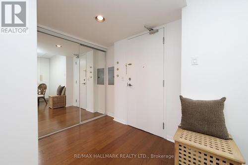 801 - 330 Adelaide Street E, Toronto (Moss Park), ON - Indoor Photo Showing Other Room