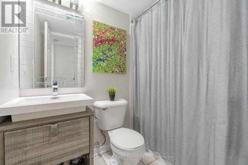 214 - 20 Foundry Avenue, Toronto, ON - Indoor Photo Showing Bathroom