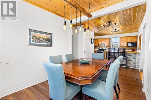 383318 Concession Road 4, West Grey, ON - Indoor Photo Showing Dining Room