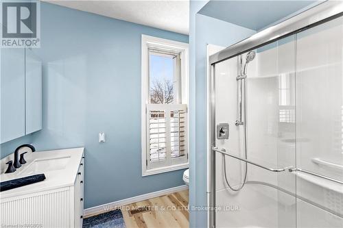 383318 Concession Road 4, West Grey, ON - Indoor Photo Showing Bathroom