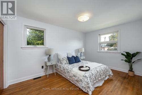 650 Harold Drive, Peterborough (Monaghan), ON - Indoor Photo Showing Bedroom