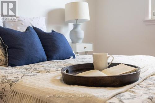 650 Harold Drive, Peterborough (Monaghan), ON - Indoor Photo Showing Bedroom