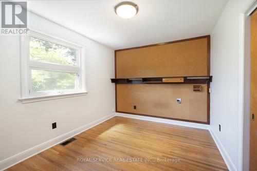 650 Harold Drive, Peterborough (Monaghan), ON - Indoor Photo Showing Other Room