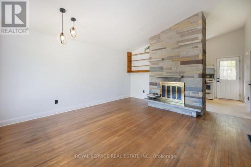 650 Harold Drive, Peterborough (Monaghan), ON - Indoor Photo Showing Living Room With Fireplace