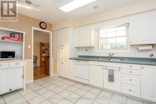 77 Monmore Road, London, ON - Indoor Photo Showing Kitchen With Double Sink